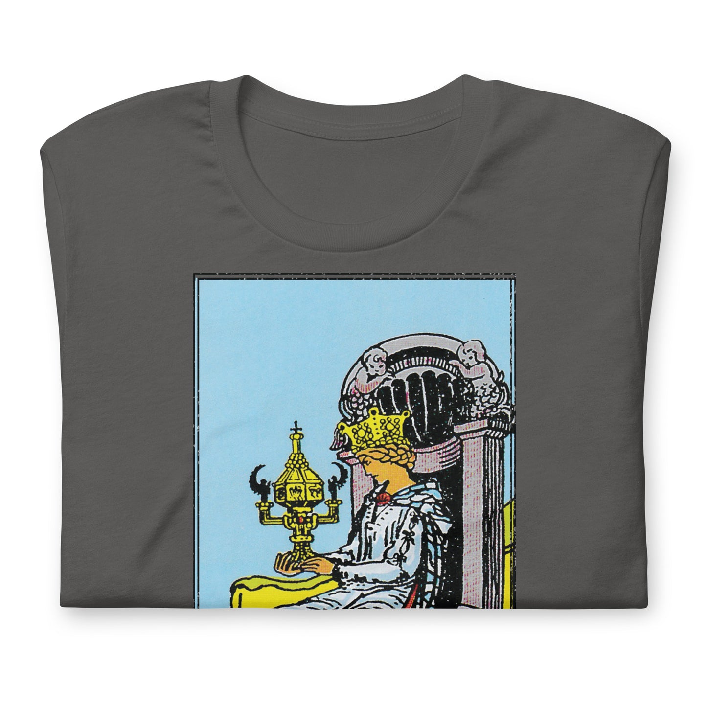 Queen of Cups Tarot Card Shirt Dark Academia Gift for Tarot Readers